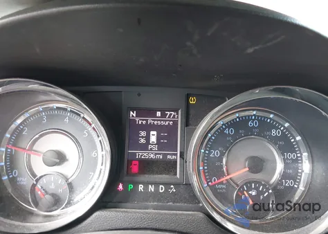 2013 Chrysler Town & Country Touring-L z USA, uszkodzony, nr VIN 2C4RC1CG7DR585264